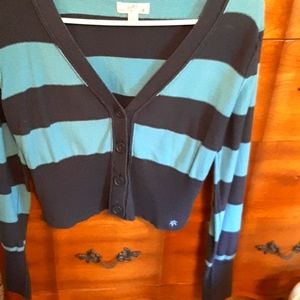 2 shades of blue striped Xl sweater shrug